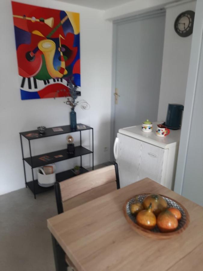 Chambre D'Hote Chez Josie Beaucaire  Εξωτερικό φωτογραφία